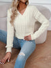 Long -Sleeveved White Knitt Sweater