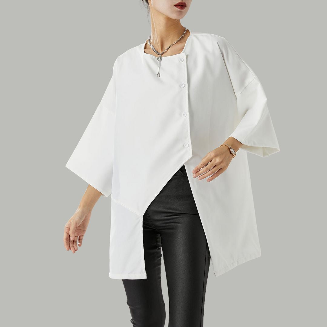 Buiten Blik Moderne Asymmetrische Blouse Met Een Knopbalk