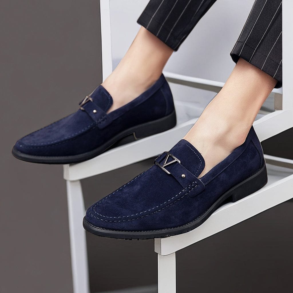 Buiten Blik - Luxe suède loafer met gesp